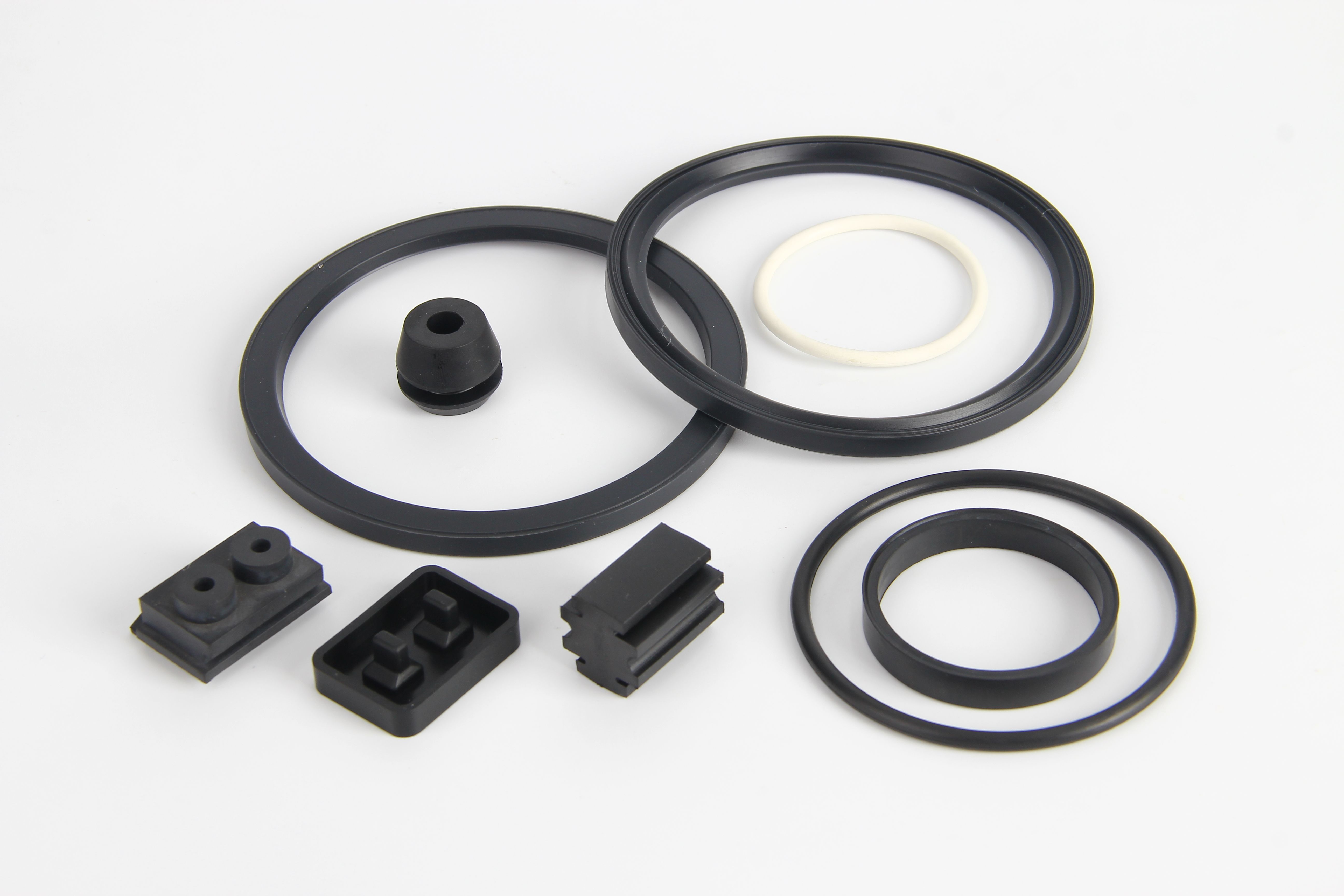 Material Standards in the Rubber Industry——SKY Rubber